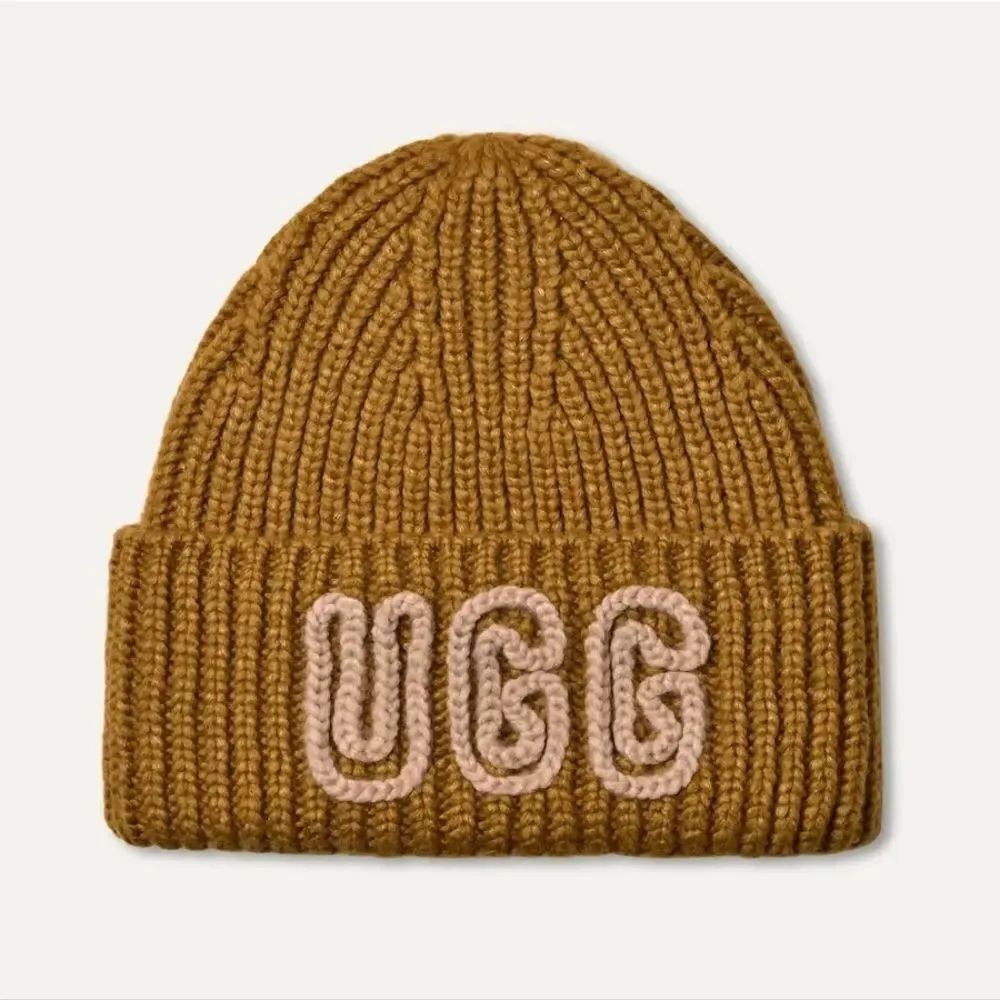 UGG Chunky Crafted Rib Beanie